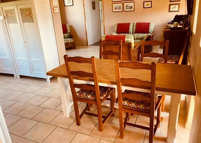 Hébergement de vacances Château Folies - Escapade Nature 120m2 - 5 Couchages Marolles (Pays d'Auge)