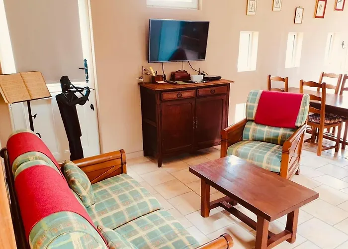 Château Folies - Escapade Nature 120m2 - 5 Couchages Hébergement de vacances