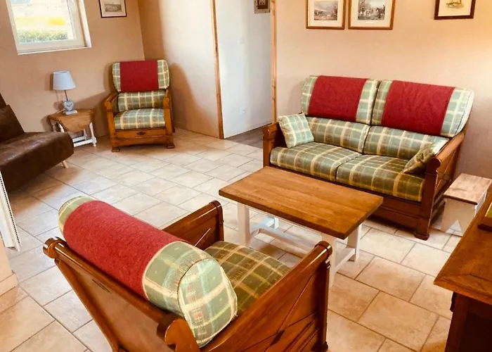 Château Folies - Escapade Nature 120m2 - 5 Couchages Hébergement de vacances Marolles (Pays d'Auge)